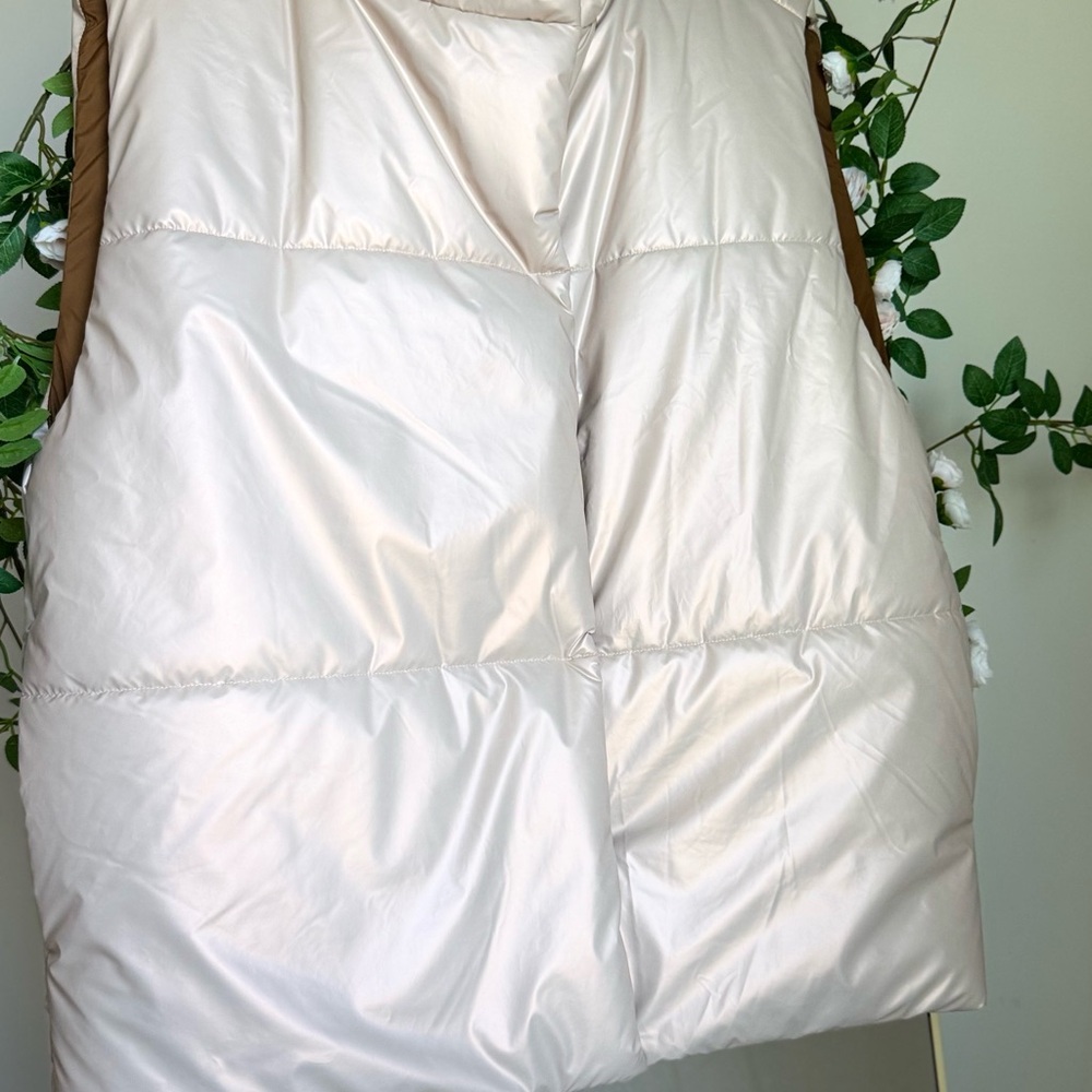 Fabletics Beige and Tan Puffer Vest